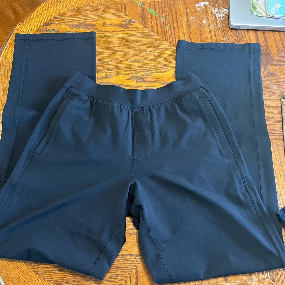 Women’s Lululemon black dress pants LT